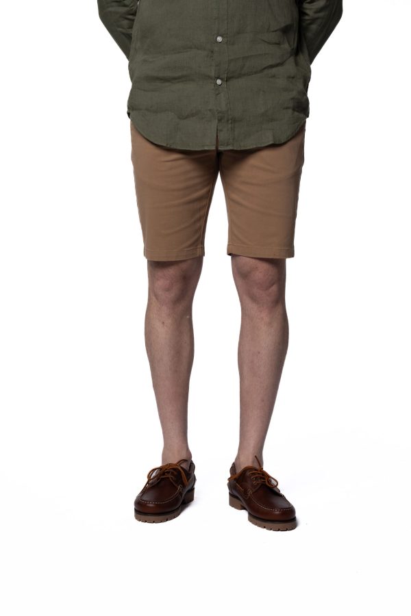 Bermuda Chino Shorts – Beige